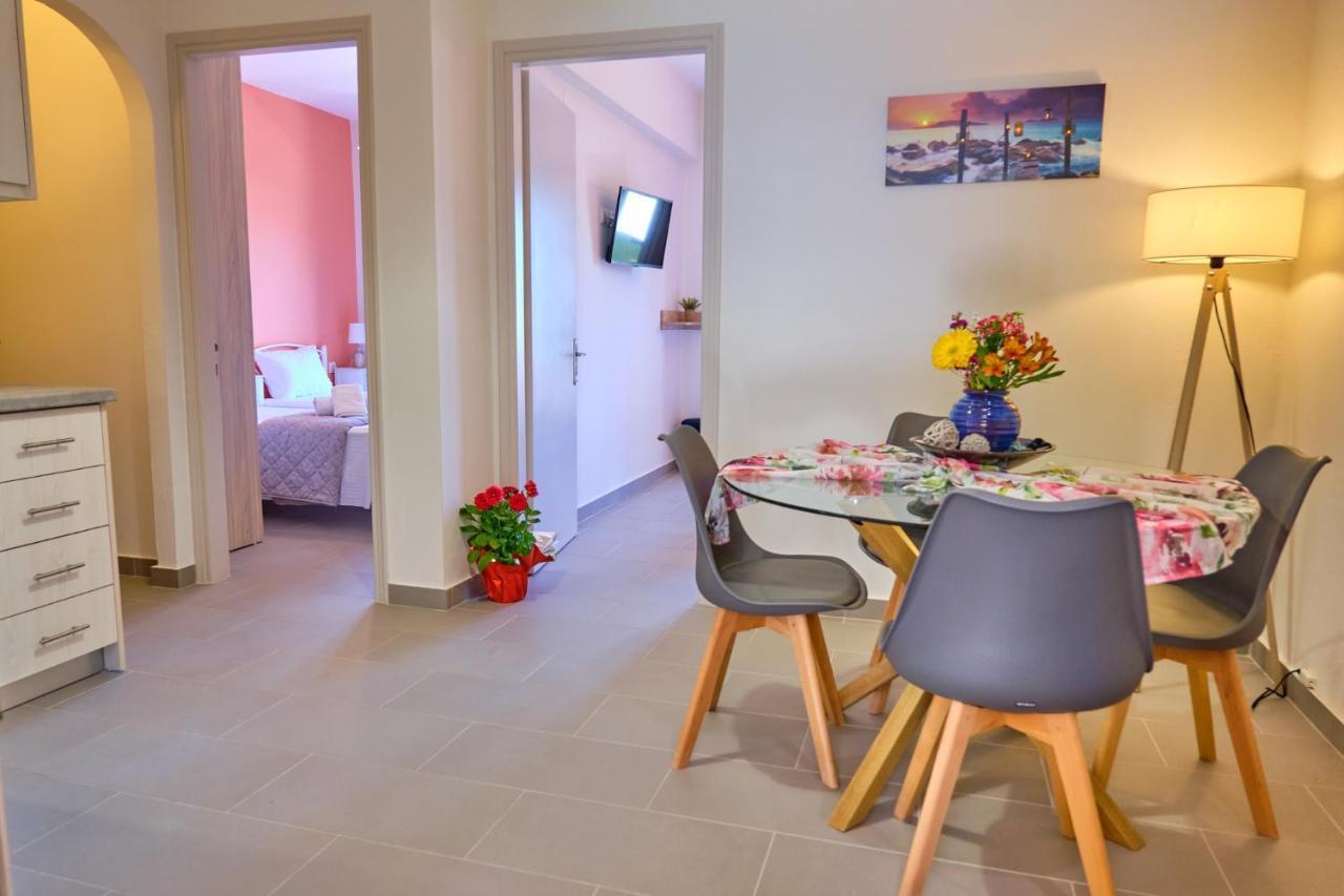 Vicky'S Luxury Apartment Sidari 斯达林 外观 照片